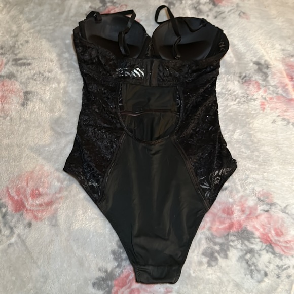 Pull Me Closer To You Lace Teddy - Picture 3 of 4